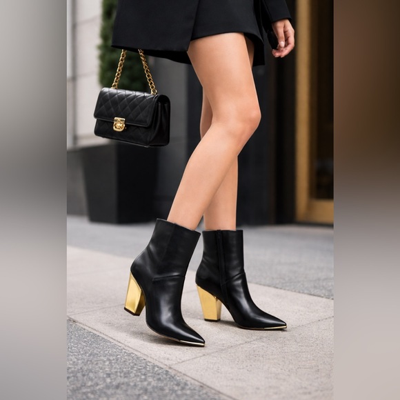 Tory Burch Shoes - Tory Burch Calf Leather Lila 90MM Booties With Gold Sculptural Heel Size 7